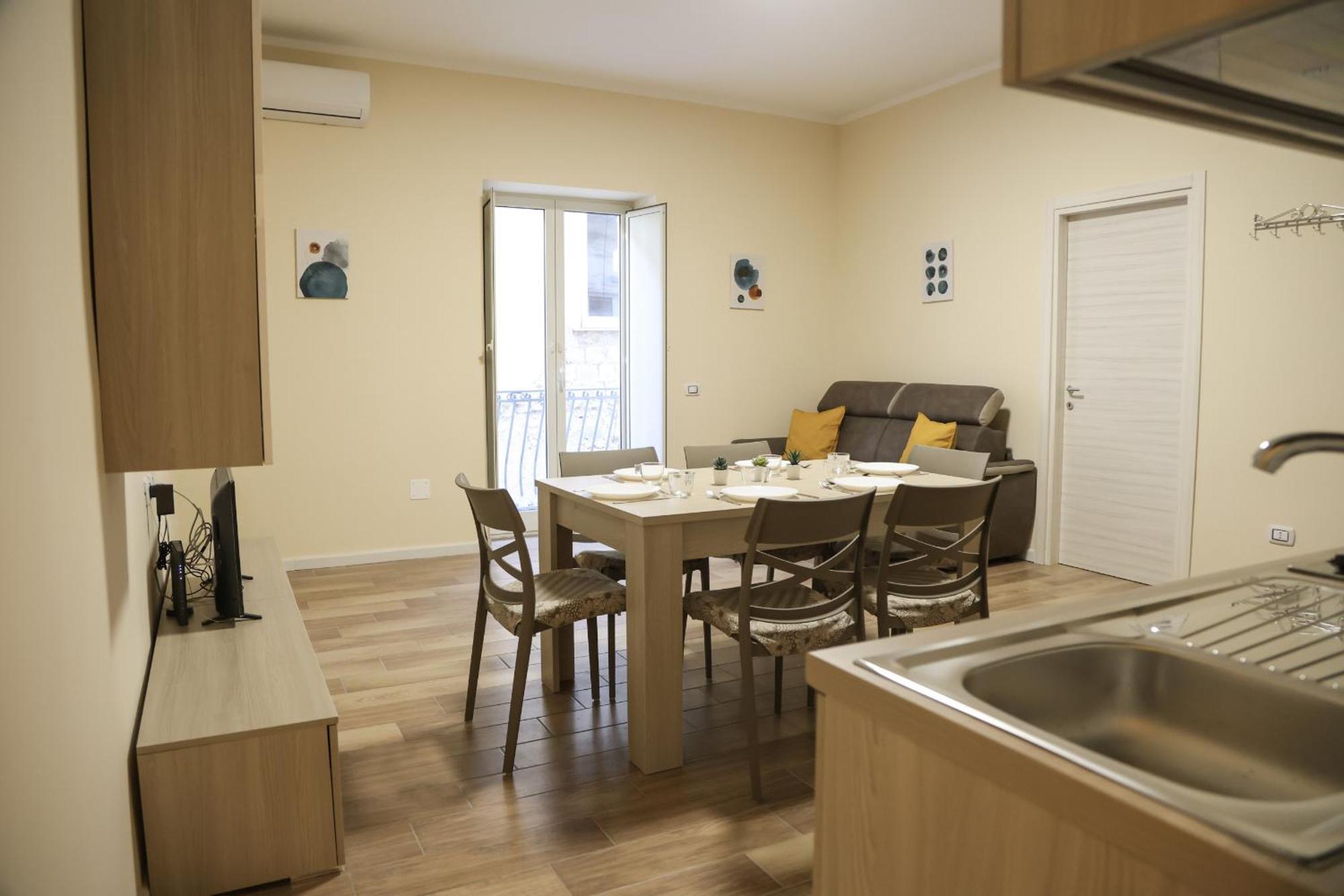 King Ladislao Apartment By Wonderful Italy Napoli Dış mekan fotoğraf